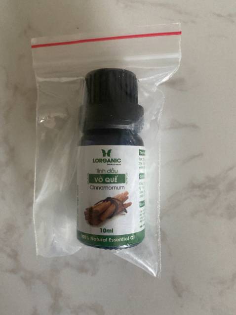 Mặc dù đang chỉ thị 16 nhưng đơn hàng được giao đúng hẹn, đóng gói kỹ, săn được giá rẻ ngay 8.8. Hương thơm dịu nhẹ, thoải mái "ai ở đâu ở yên đó" chống dịch.