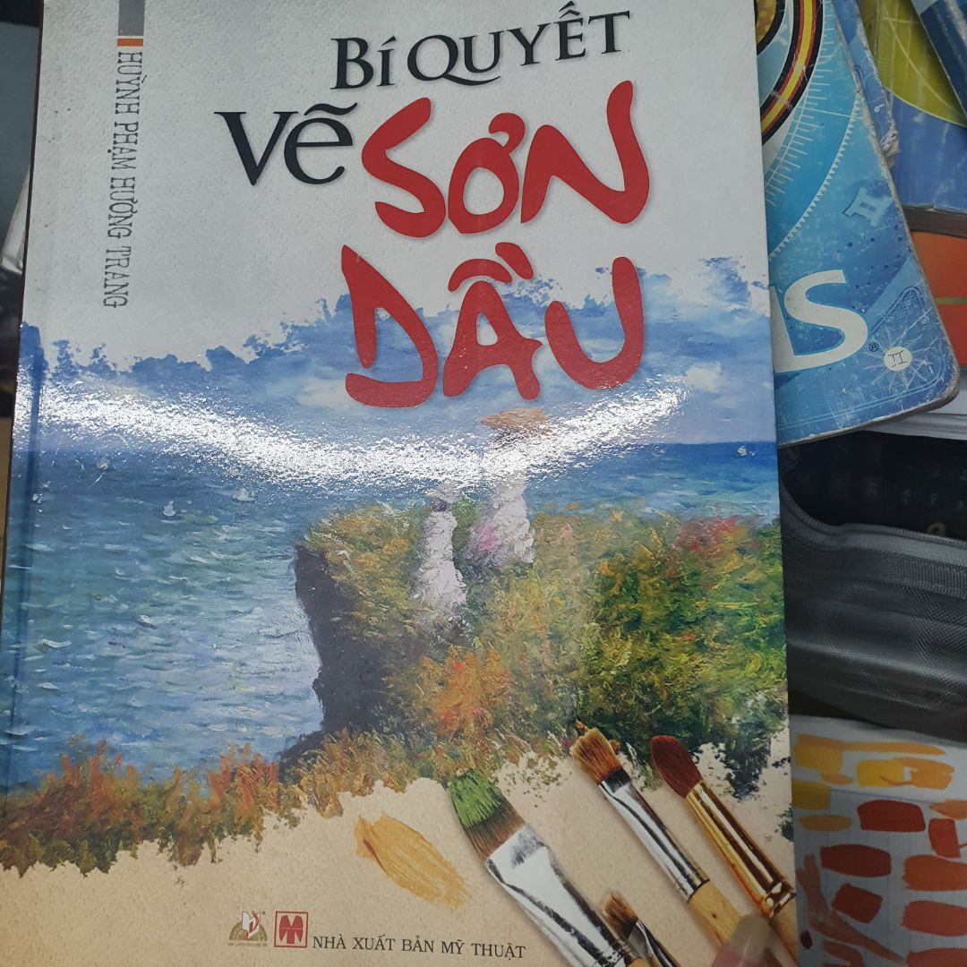 giao hàng nhanh sách bọc cẩn thận. ai muốn tham khảo thì nên mua quyển này ?