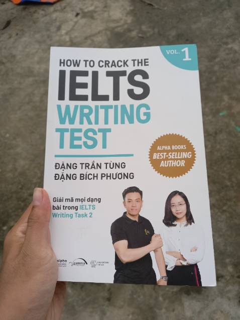 Sách cầm chắc tay, hình in sắc sảo, rõ nét, sinh động