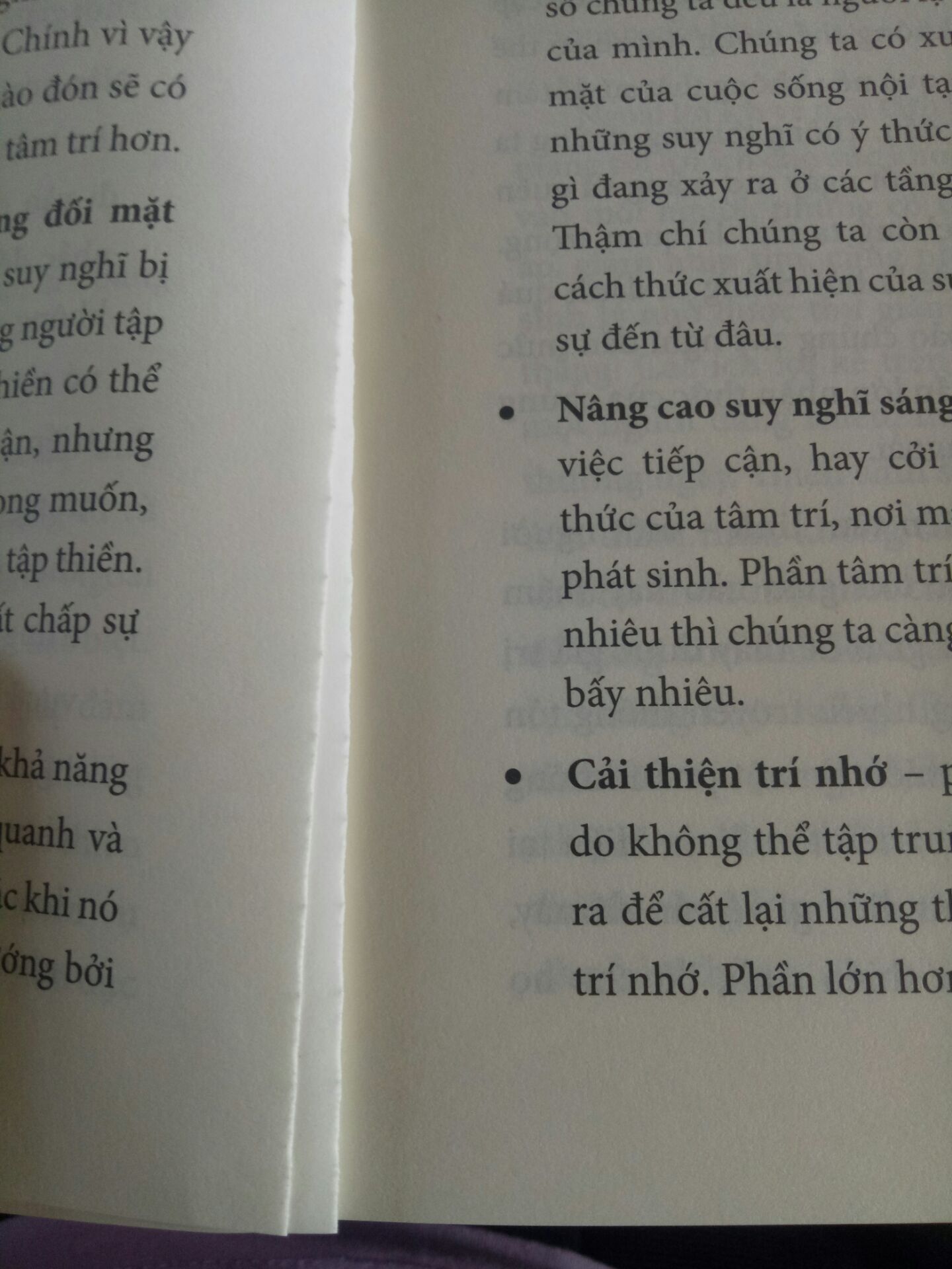 sách hay... nội dung cần thiết cho ai tìm hiểu thêm về thiền đặc biệt muốn tìm cách hướng dẫn thiền cho trẻ em. nhưng gáy sách không tốt... đọc vài chục trang đầu mà rơi ra hết à...