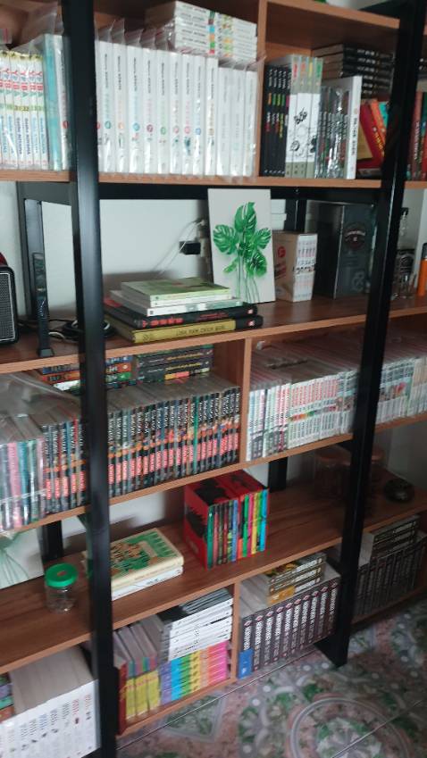 Đóng gói chắc chắn, sách không những rẻ mà còn có bookcare nữa nha, mình mua có 2 cuốn mà cho đóng gói cho mình cái hộp to quá, nhưng không sao, sách đẹp lắm, không bị méo cong chỗ nào cả, mình chưa đọc nên không biết thế nào, shipper dễ thương giao hàng đúng hẹn, shop phục vụ tốt, 5 sao nha 💯💯💯!!!!!