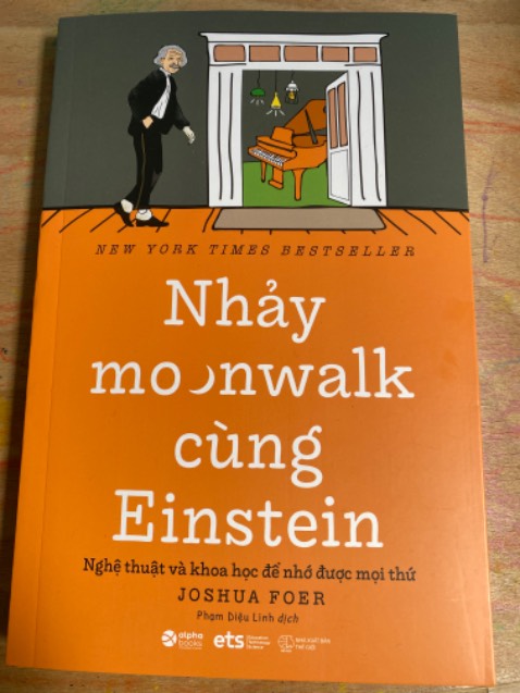 Sách đẹp, dày dặn, nội dung giá trị