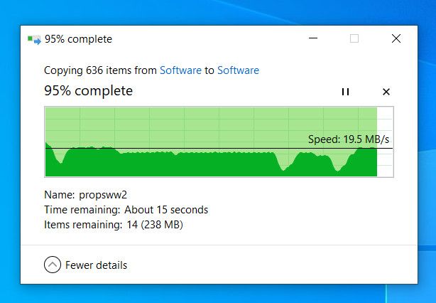 Nhận xét chi tiết về sản phẩm. Mình đã sử dụng cả hai cổng của usb này và có đánh giá như sau: (Xem ảnh)
- Khi dùng cổng USB 3.0 (~5gb tốn 5') thì tốc độ cho ra trung bình (max ~ 20 MB/s; trung bình ~ 15 MB/s; tốc độ không ổn định ở khoảng 65-85% có thời điểm rớt xuống 2-3 MB/s).
- Khi dùng cổng USB Type-C 3.1 (~5gb tốn 2') thì tốc độ cho ra tương đối cao (max ~ 55 MB/s; trung bình ~ 25 MB/s; tốc độ không ổn định lúc đầu 0-40% và lúc gần cuối 75-85% có thời điểm rớt xuống 10 MB/s)
- Tóm lại, nhìn chung tốc độ ghi tốt như theo sản xuất, tổng thể ổn định, tốc độ đọc có thể tự ***, giá cả tốt so với nơi khác, khuyết điểm là nóng lên khá nhanh do vỏ bằng kim loại. Có tem bảo hành theo nơi bán.