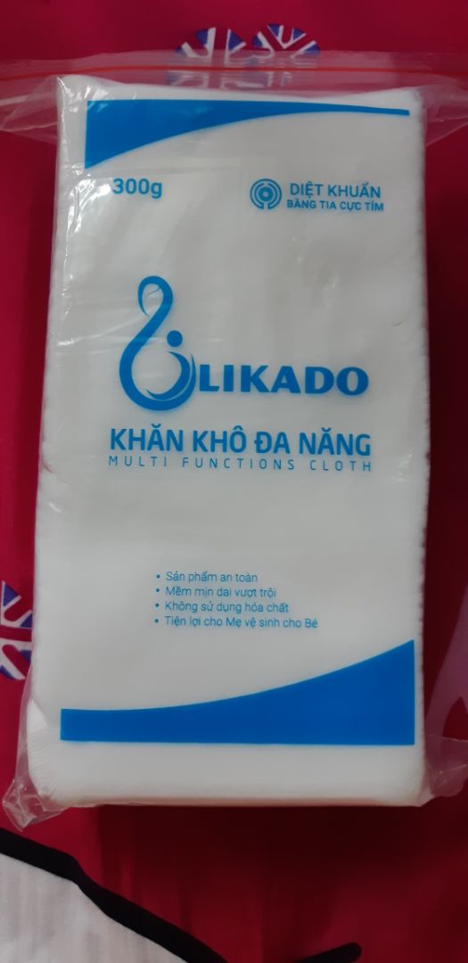 Đóng gói ok. 
Khăn có độ dày vừa, đủ lớn, thấm nước nhanh khi cần sử dụng, khá mềm mại cho em bé. Vừa lau ướt vừa lau khô được. 
Mình mua khoản 28k/bịch 300gr. Cảm thấy tiết kiệm hơn khăn giấy ướt mua sẵn, đặc biệt lúc mới sanh cần dùng nhiều.
