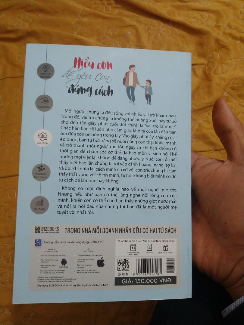 tiki giao hàng nhanh sách rất đẹp. hi vọng sách được bóc xốp hoặc giấy cotton bên ngoài thì tuyệt hơn. nội dung sách mình chưa đọc nên chưa review.