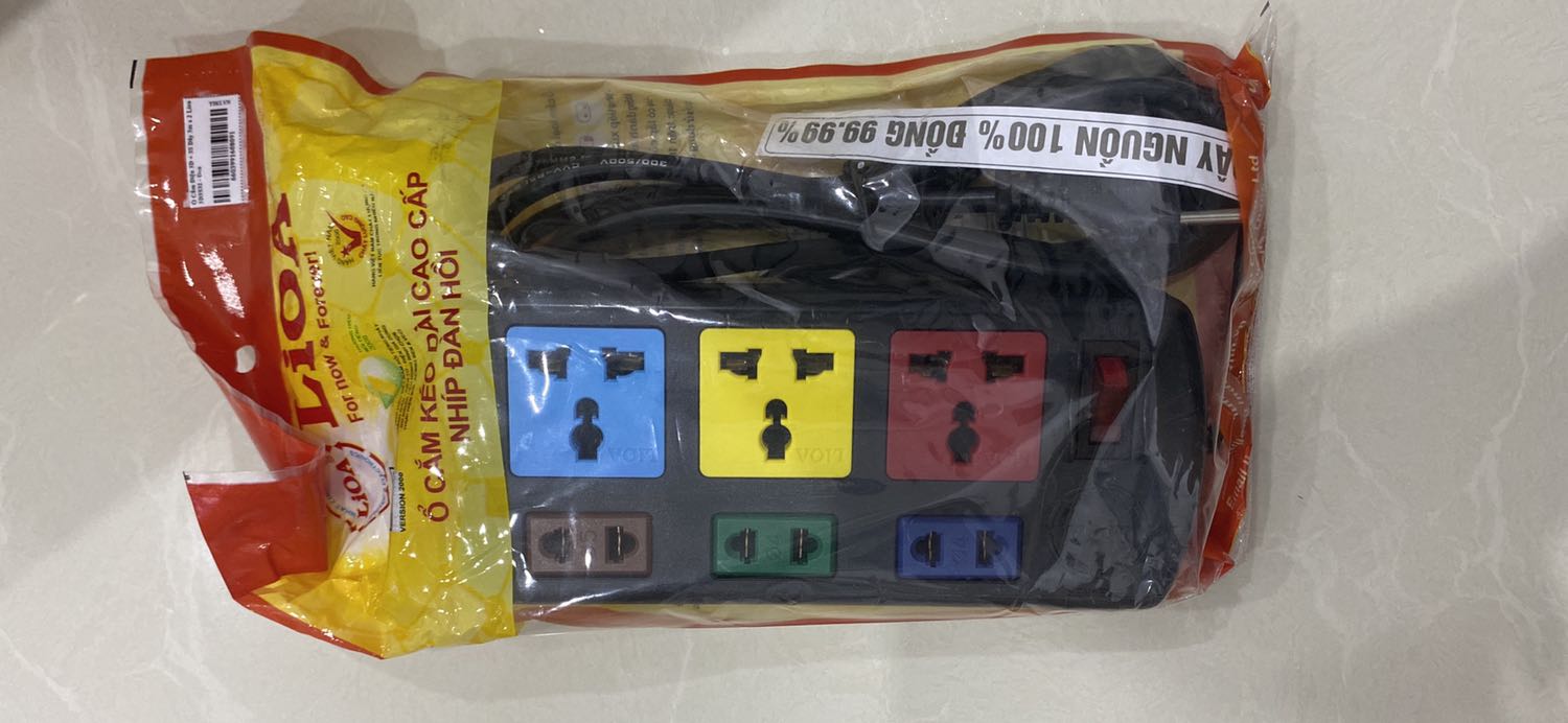 Sản phẩm chính hãng, shop giao hàng nhanh. Shipper thân thiện!