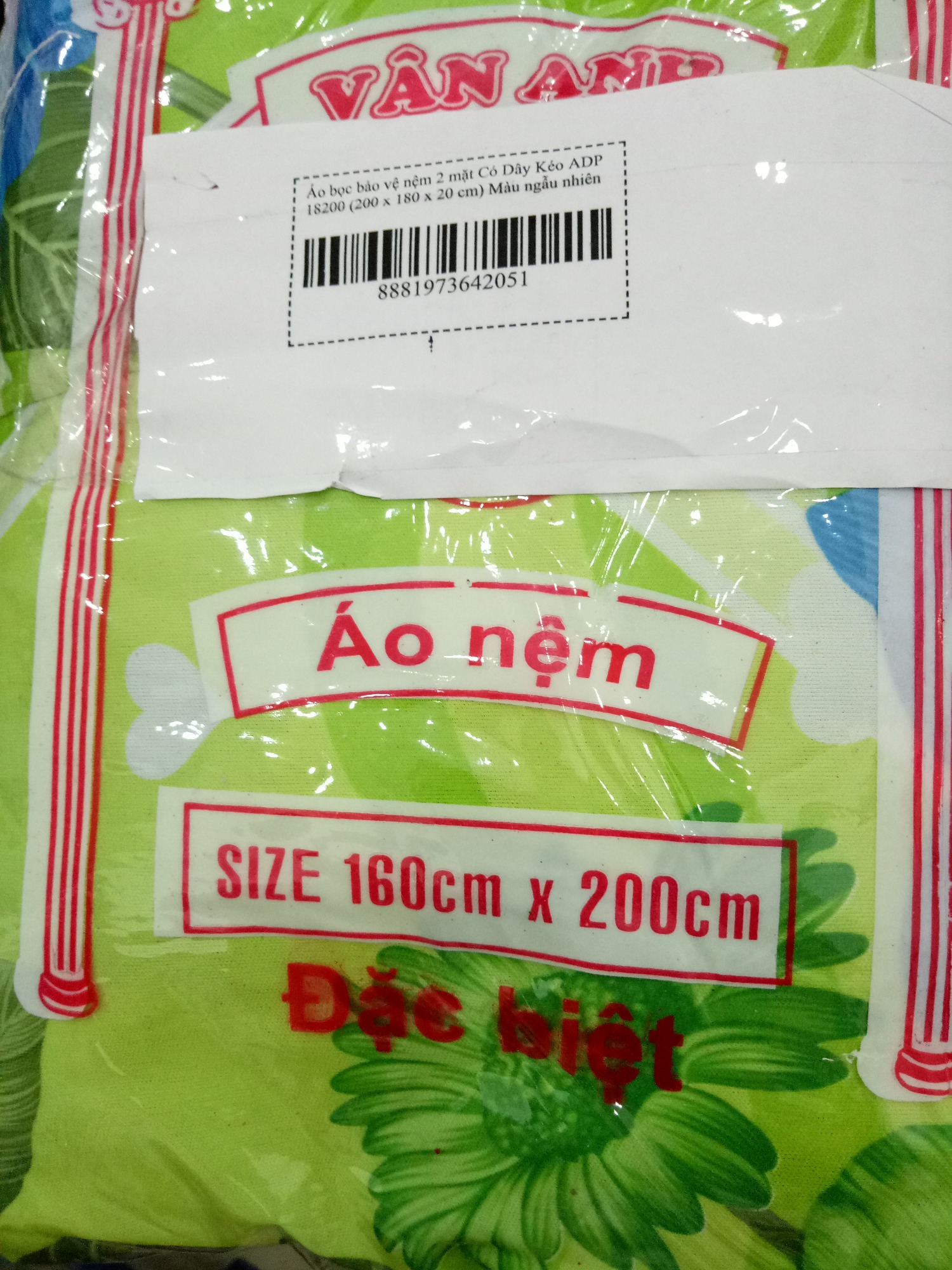 Sản phẩm nhận được quá tệ.  Không nghĩ là dán giao hàng 1 kiểu mà bọc áo lại khác luôn luôn.  Quá thất vọng