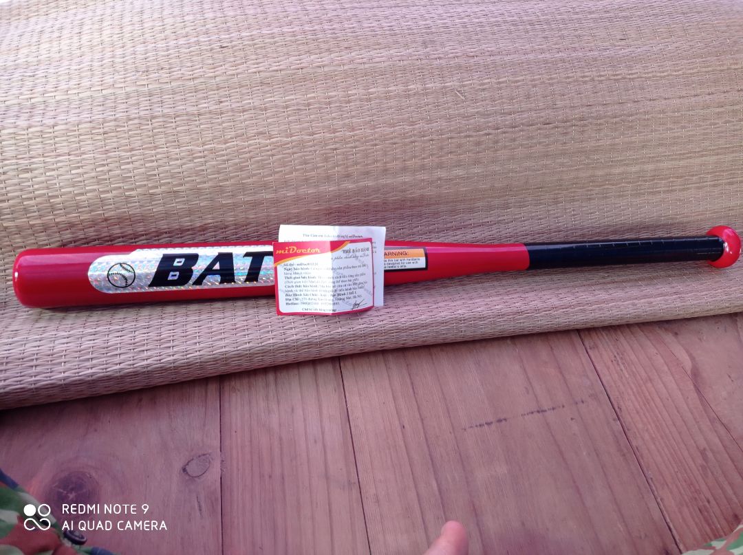 hàng ok hơi bị xước do vận chuyển hàng, hàng chính hãng uy tín có cả giấy bảo hành có chữ kí nhà phát hành hàng ok hơi bị xước do vận chuyển hàng, hàng chính hãng uy tín có cả giấy bảo hành có chữ kí nhà phát hành