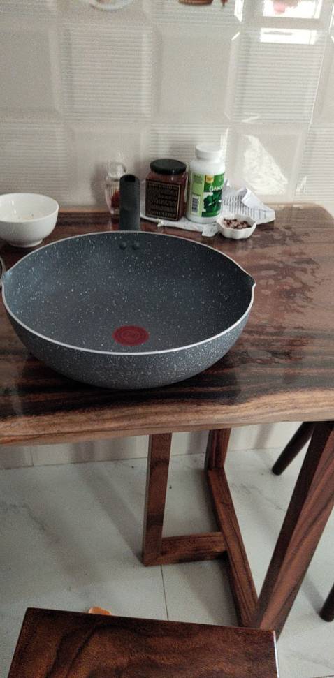 Tôi chọn chảo 28cm ý muốn lòng chảo rộng 28cm để chiên đồ cho thoải mái. Khi nhận chảo về chỉ có thành chảo (trên cùng là 28cm) chảo túm *** không như ý. Tôi muốn đổi chảo. Tôi chọn chảo 28cm ý muốn lòng chảo rộng 28cm để chiên đồ cho thoải mái. Khi nhận chảo về chỉ có thành chảo (trên cùng là 28cm) chảo túm *** không như ý. Tôi muốn đổi chảo.