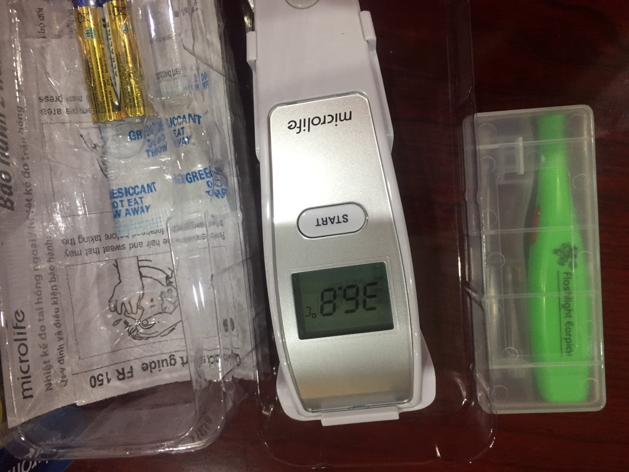 Sản phẩm chất lượng tuyệt vời, màn hình sắc nét, đo rất chính xác, giao hàng nhanh và đặc biệt là đóng hàng rất chuyên nghiệp, cảm ơn shop và tiki đã đem đến những sản phẩm tốt cho người tiêu dùng chúng tôi, à mà còn đc quà tặng rất hữu ích Sản phẩm chất lượng tuyệt vời, màn hình sắc nét, đo rất chính xác, giao hàng nhanh và đặc biệt là đóng hàng rất chuyên nghiệp, cảm ơn shop và tiki đã đem đến những sản phẩm tốt cho người tiêu dùng chúng tôi, à mà còn đc quà tặng rất hữu ích