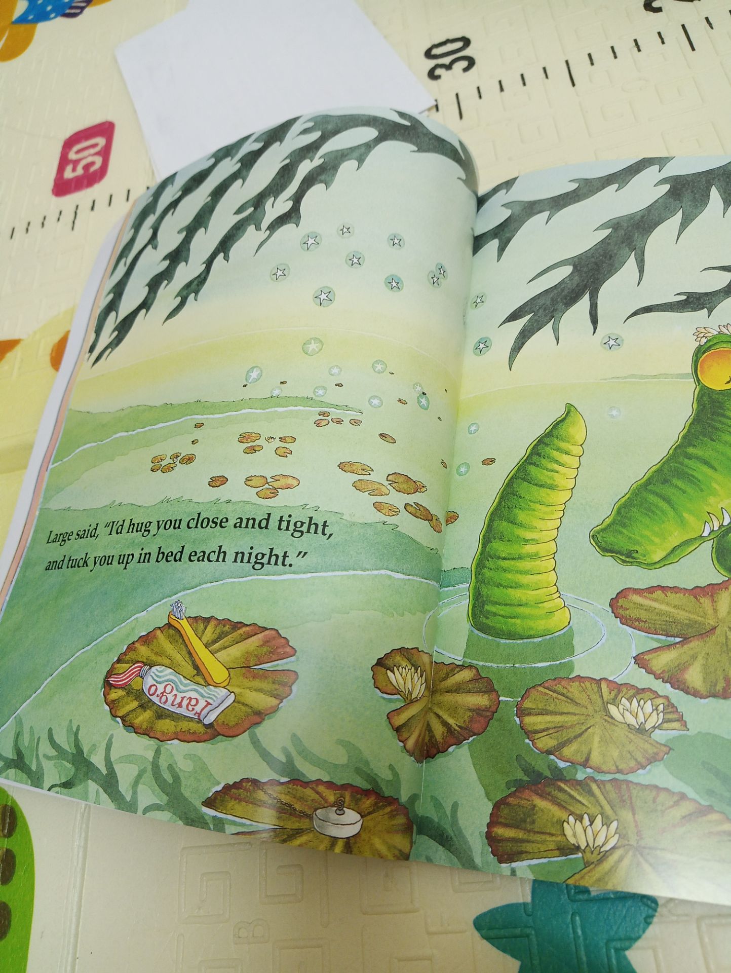 Sách thú vị lắm ạ.