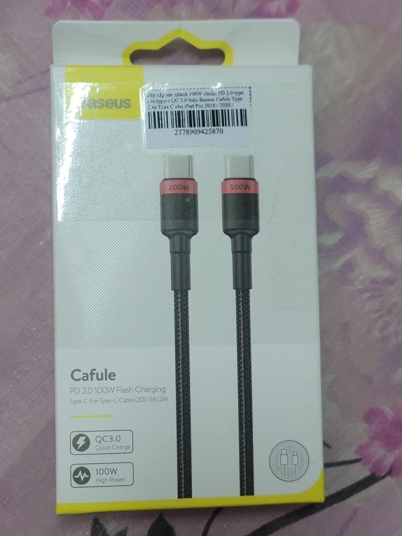 cáp sạc dài và bọc dù chắc chắn. shop lần sau đóng gói nên lấy giấy cứng hơn để đóng gói, nhận kiện hàng rách móp sẹp lép may bên trong vẩn ok