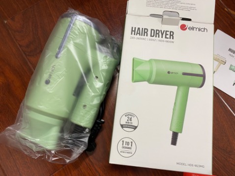 Mình thấy máy ok, mảu rất dễ thương, máy cũng mạnh nữa. Có phiếu bảo hành đàng hoàng, có tem chống hàng giả, tiki thì giao hàng đúng hẹn và nhanh 🥰