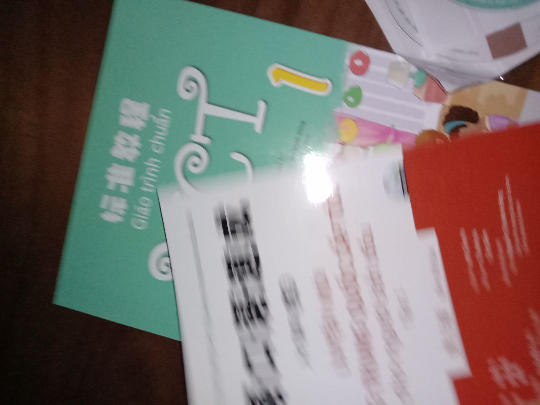 sách có kèm đĩa, sẽ ủng hộ lần sau ,