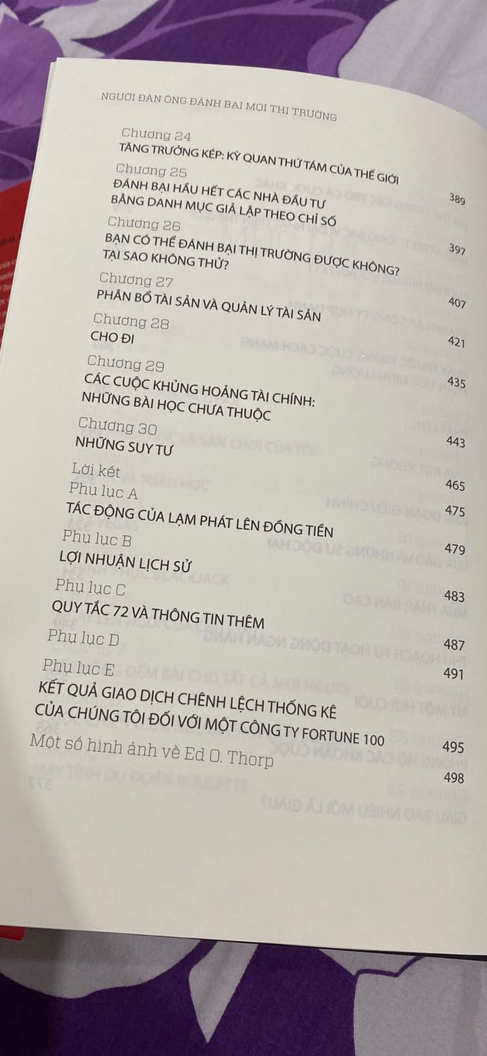 Một cuốn sách thú vị của Edward Thorp, nhân vật xuất chúng với trí nhớ dài hạn được rèn luyện từ bé, cho tới khi ông trở thành tiến sĩ toán học và đánh bại nhà cái, sau đó là phố Wall. Một cuốn sách thú vị và rất đáng mua!