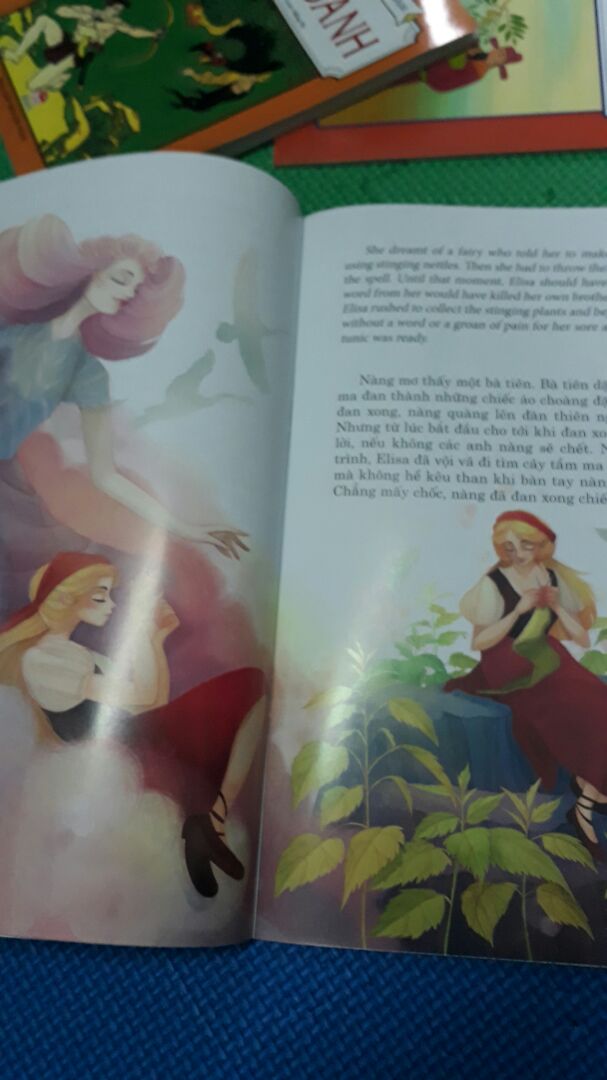 truyện này mình đã đọc từ rất lâu nay mua lại cho con mình đọc , truyện hay, hình vẽ đẹp, là truyện song ngữ nên rất thích hợp cho các bé tập tành đọc tiếng Anh.