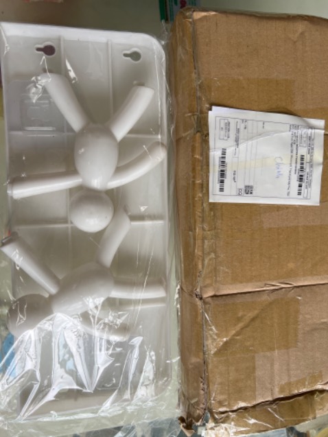 Shop giao hàng sai rồi ! Mua cây lau nhà mà giao đồ chơi em bé ! Xin đổi lại dùm shop ơi
Làm việc quá tắc trách ! Uy tín giảm trầm trọng ! Đánh giá o được sao nào cả 👎