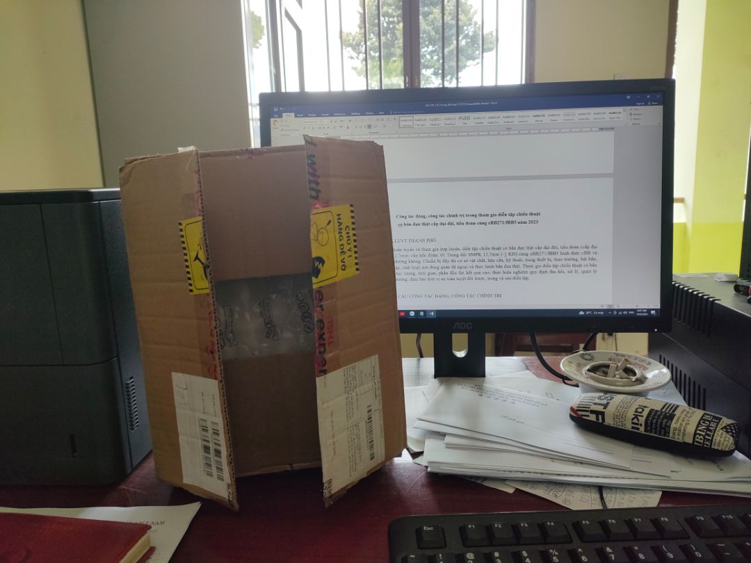 Không như quảng cáo. Sản phẩm không có chức năng định vị hay gọi video ***