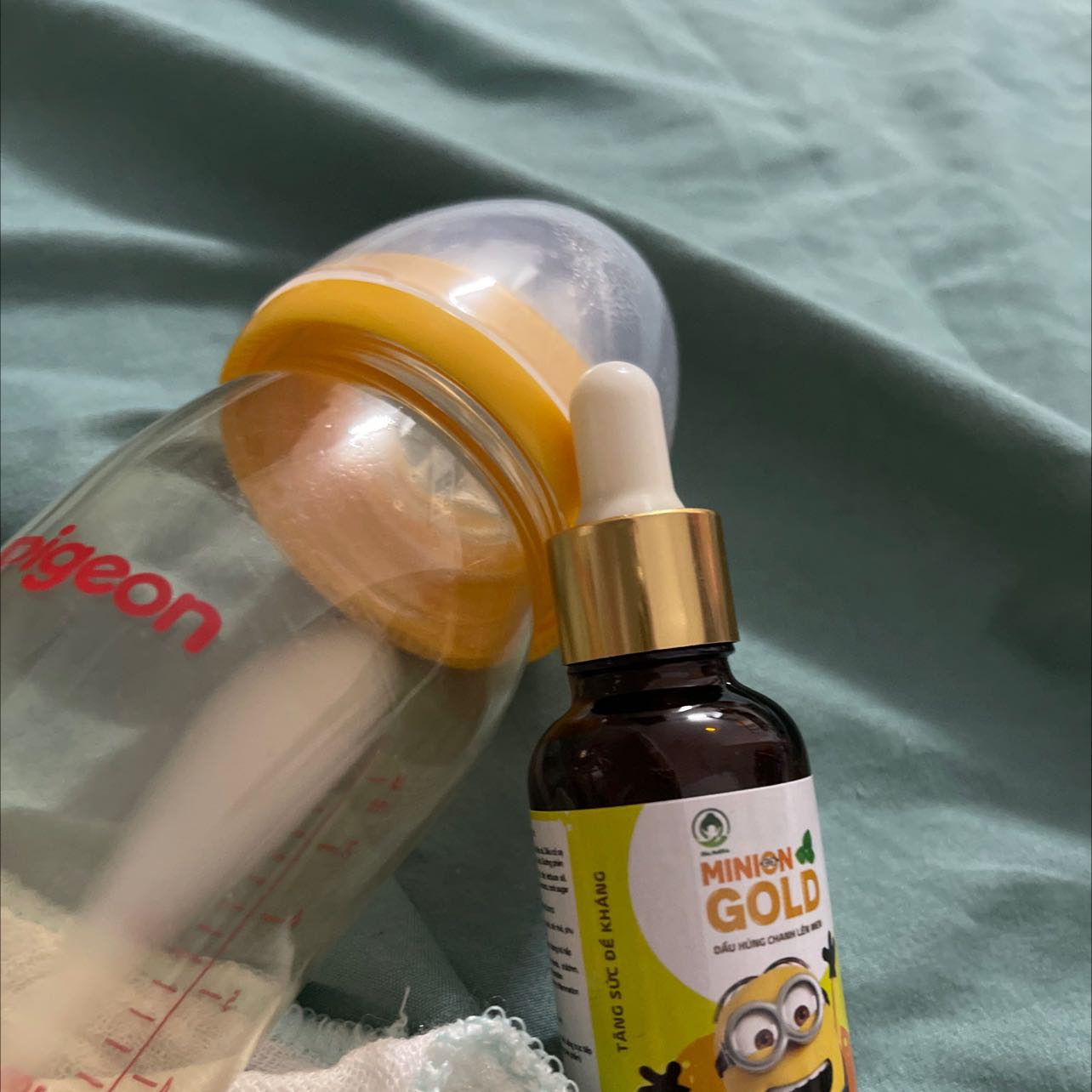 Dầu húng chah đóng gói cẩn thận tặng khăn giấy ướt, giao hàng nhanh cực kỳ