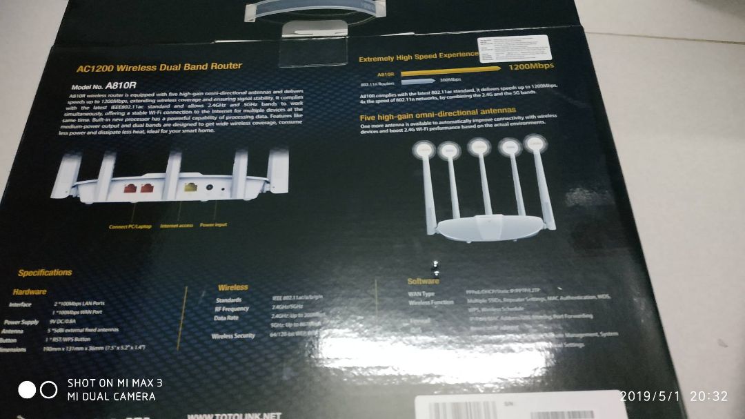 tiki giao hàng đúng thời gian, sản phẩm đóng gói vào bọc kỹ, chất lượng khá ổn, *** cả 2 sóng 2.4ghz và 5ghz đều được, sóng 5ghz với điện thoại có hỗ trợ wifi chuẩn ac khá tốt. giao diện trang quản lý có tiếng việt. chỉnh và giới hạn giờ trẻ em kết nối được. lập lịch khởi động lại