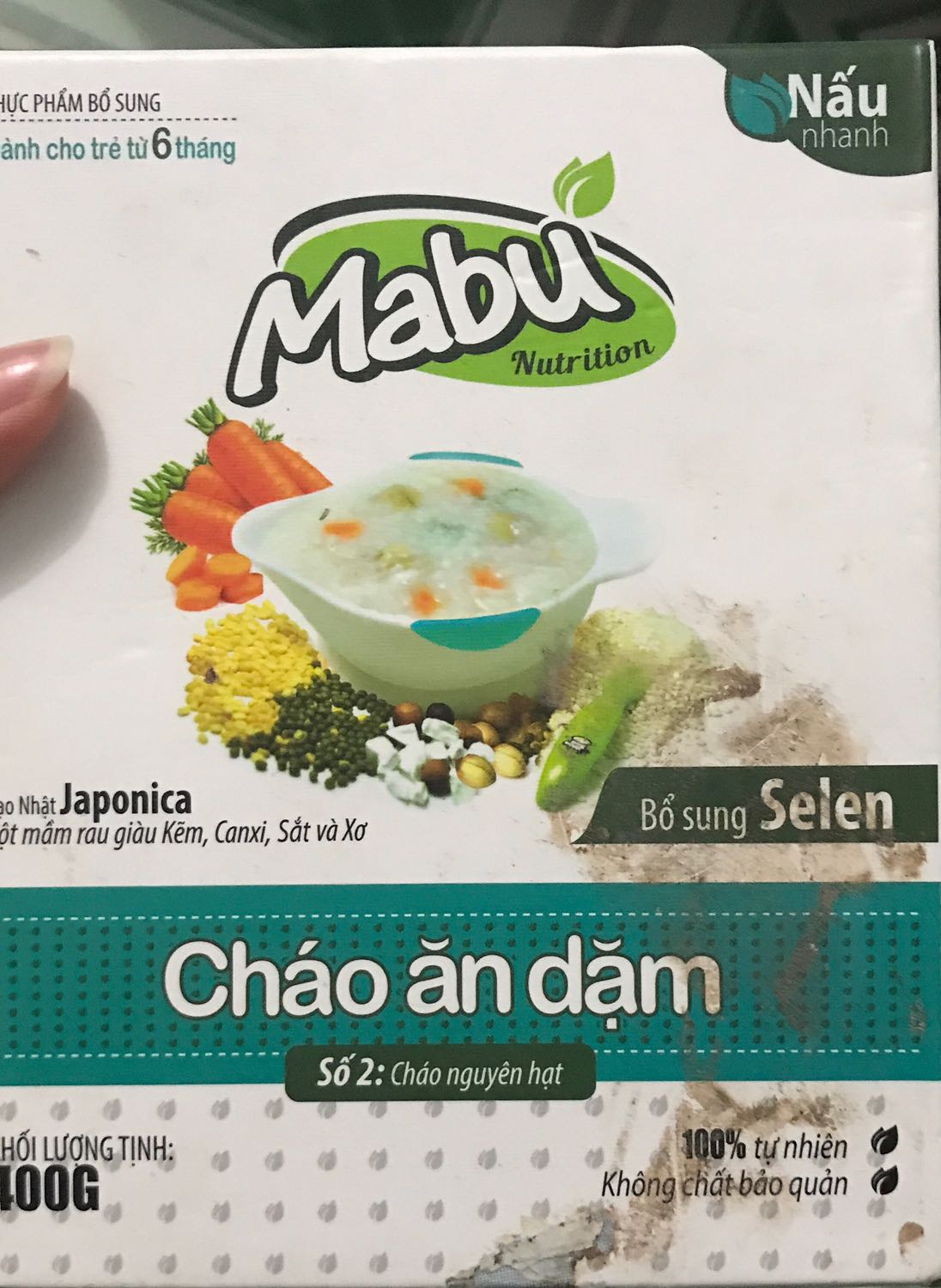 Hàng như thế này mà lại đóng gói giao cho khách. Vừa dơ vừa bẩn, mở bao ra có 1 số con vật li ti bò ra. Thử hỏi chủ shop có giám mở ra nấu cho con của chủ shop ăn không?
Làm ơn có tâm 1 chút nhé!!! Đừng vì lợi nhuận mà mất đi rất nhiều thứ khác. Đây là sản phẩm giành cho bé ăn nữa cơ đấy.