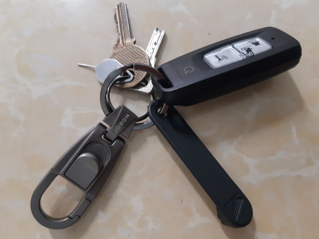 Rất hài lòng. Chuyển hàng nhanh, nhân viên thân thiện, chất lượng hàng tốt và mẫu mã hộp đẹp, có thể dùng làm quà biếu tặng rất hay.