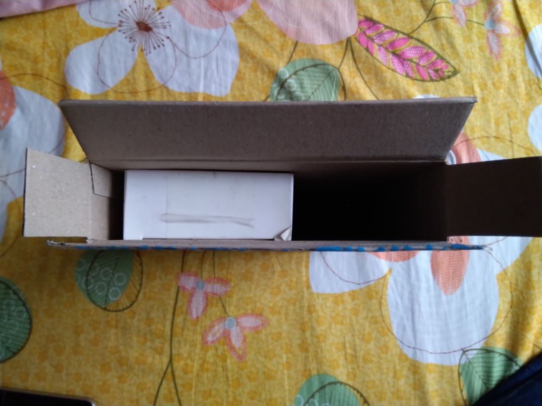 giao hàng nhanh hơn dự tính.
chưa dùng, chưa *** SP nhưng đánh giá giao hàng nhanh.