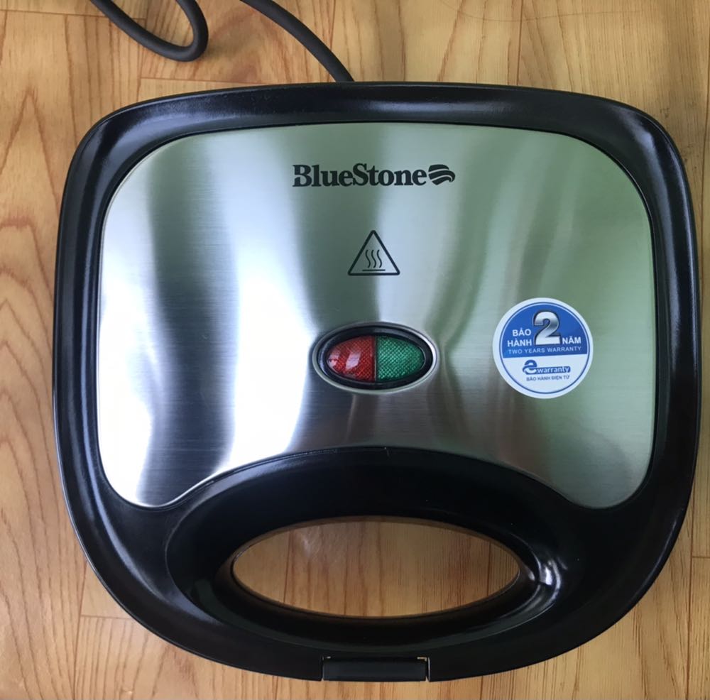 Giao hàng rất nhanh, sp chất lượng , mẫu mã đẹp