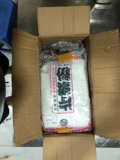 Hàng nhìn ổn. Bọc hàng rất ok