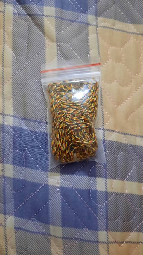 Chỉ ngũ sắc về đan làm vòng tay ạ