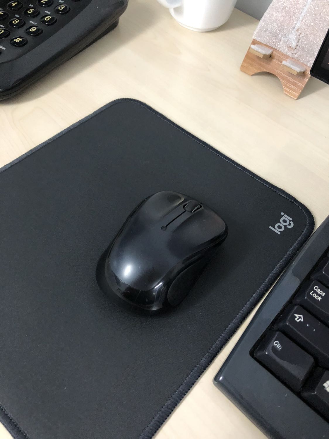 Sản phẩm đẹp, chất lượng, di chuột chính xác, gói hàng kỹ, đẹp, giao hàng nhanh