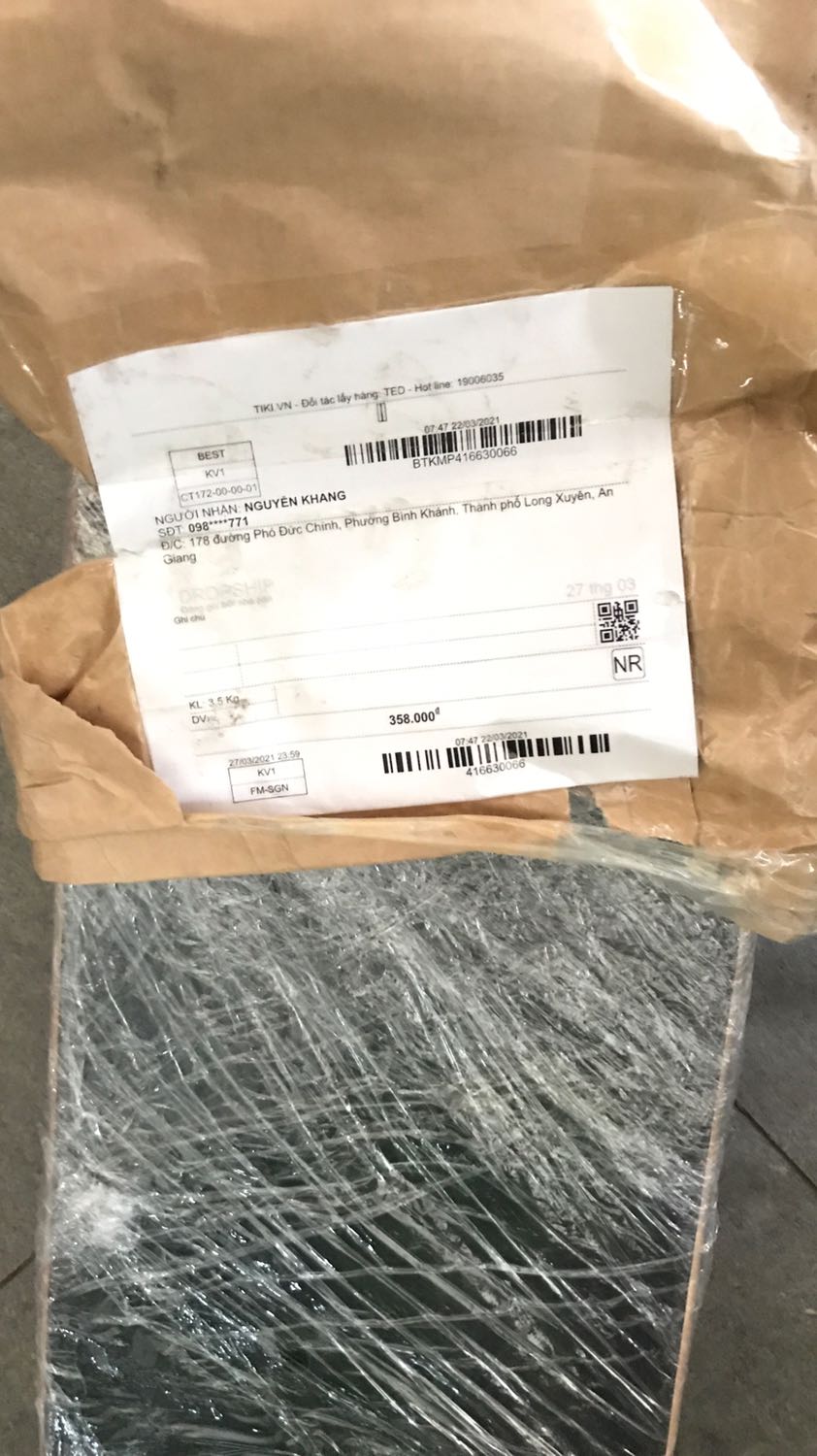 mình cần trả hàng
không giống trong hình