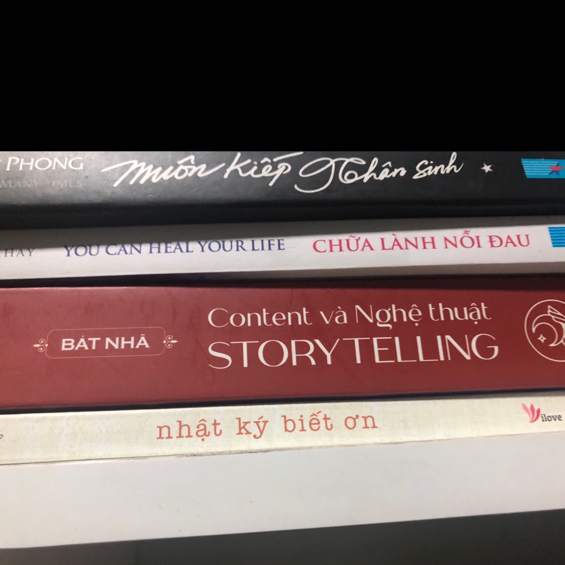 Sách gói cẩn thận, kỹ càng ! Dịch vụ giao hàng tôt!