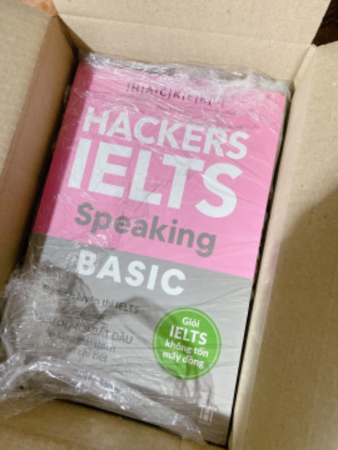 Rất thích hợp cho người mới bắt đầu, không biết phải bắt đầu từ đâu. Sách có lộ trình cụ thể. Nên mua ạ.
