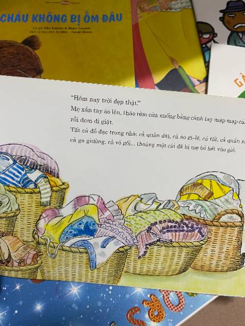 cuốn này rất buồn cười nhé các bố mẹ, nên mua để các con đọc vui vẻ và dần thích sách