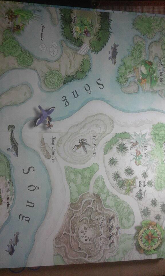 "Dế mèn phiêu lưu ký" chính là cuốn sách kinh điển của tuổi thơ nên không cần bàn đến nội dung nữa . Về hình thức: Sách có minh họa đẹp, kích thước to, rất thu hút trẻ khi đọc. Bìa đẹp, cứng cáp. Nói chung mình rất rất hài lòng cho quyển sách này.