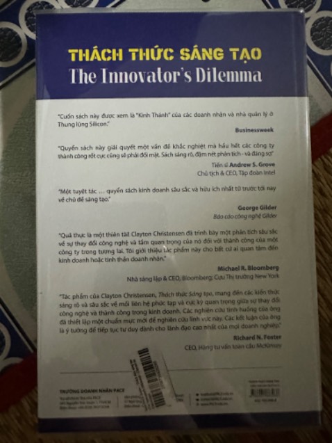 Sản phẩm giao đúng sách cần mua, giao hàng nhanh, dịch vụ giao hàng tốt, giá cả hợp lý, nội dung sách chưa đọc sẽ phản hồi sau