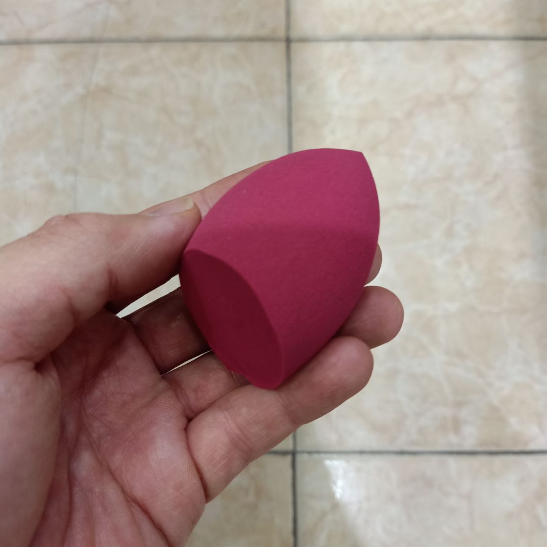 bông mút mềm, dễ đánh, êm da, nền chắc