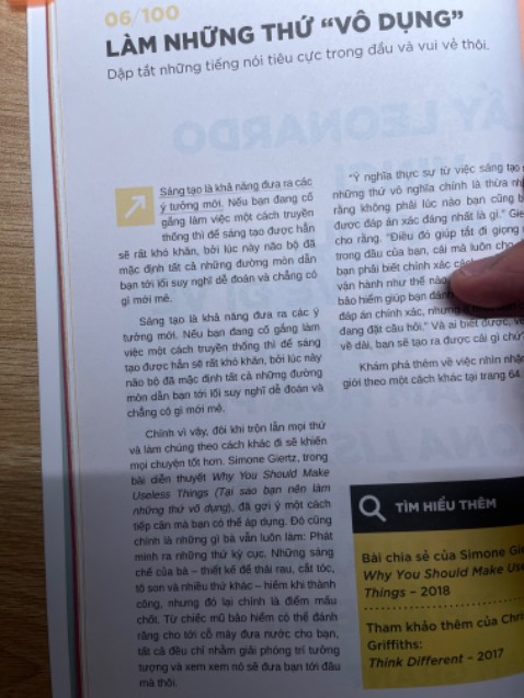 Có trang bị lặp 2 đoạn đầu như hình, không rõ có phải ý đồ của nxb k 
Sách đẹp, thiết kế bắt mắt dễ nhìn