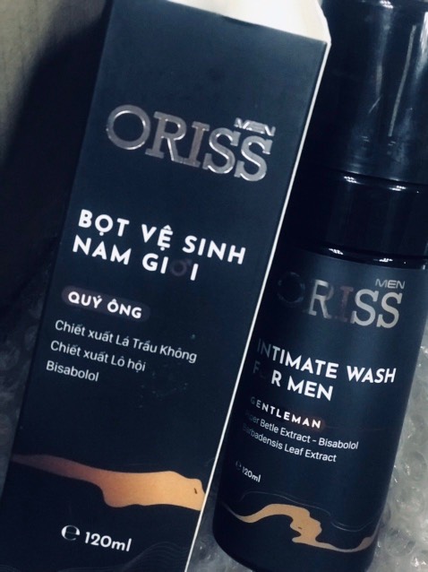 chai cũ mình dùng là dạng gel mới thử đổi sang cái này là dạng bọt cái nào dùng cũng tiện cả giữ mùi thơm tốt, thích hãng này mùi rất đặc trưng dịu nhẹ mà ko bị nồng