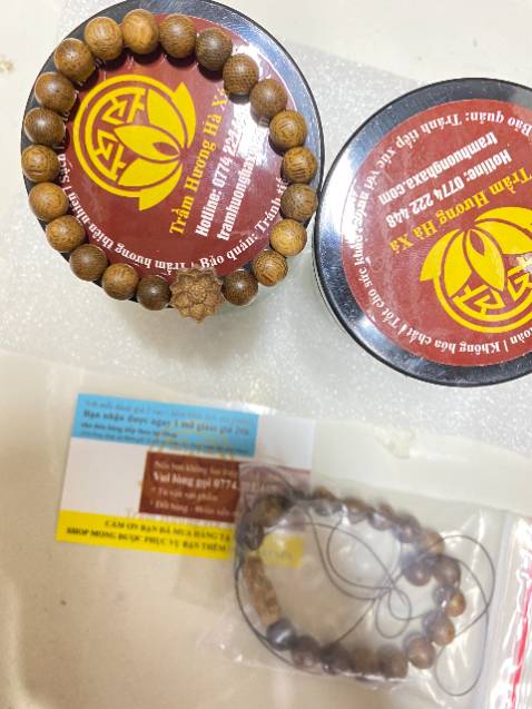 Sản phẩm có mùi thơm nhẹ. Bạn mình ưng lắm