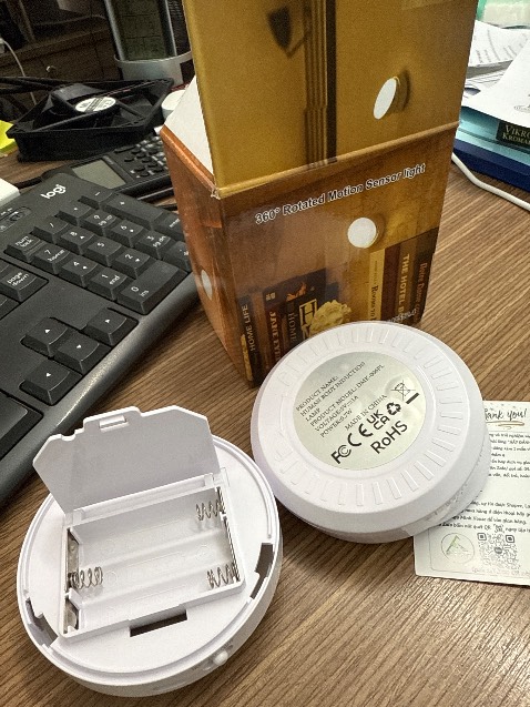 Không phải pin sạc vậy mà quảng cáo pin sạch 6 tháng, giao sai thương hiệu. Yêu cầu hoàn tiền trả hàng ko nói nhiều. Shop làm ăn ko uy tín