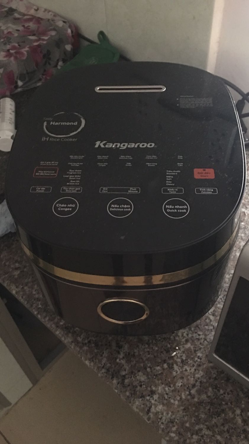 Mình mua nồi cơm về nấu, nay đụng vào thành nồi điện giật bắn người. Xin hỏi Tiki bảo hành thế nào đây?