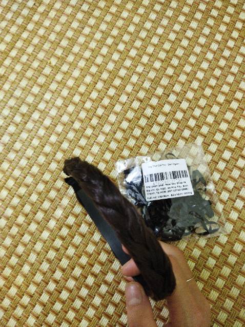 Cài tóc xinh, ôm sát đầu, mua sale giá rẻ mà lại được shop khuyến mại cho túi thun cột tóc nữa♥️