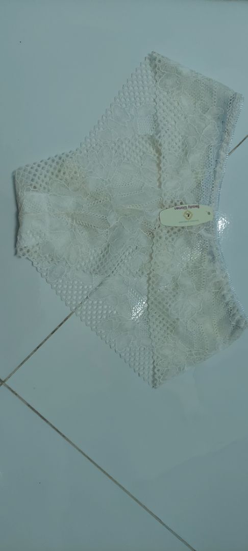 ko giống như quảng cáo.nhìn khác xa.thất vọng tiki