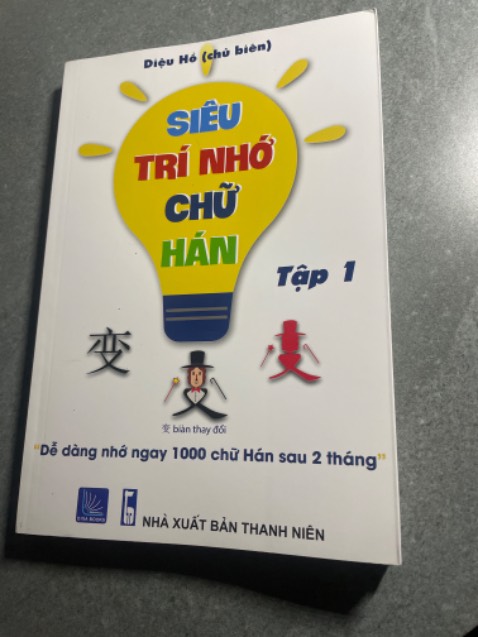 Sách đẹp trình bày dể hiểu nên mua nè
Và cảm giác shop rất nhiệt tình
Khi nhận sách đẹp không gãy góc