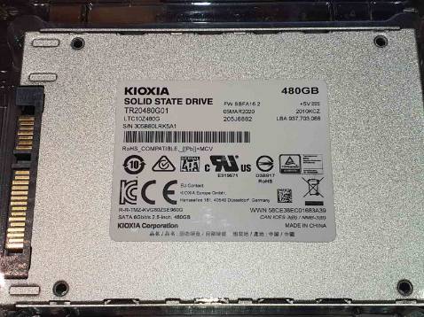 Ổ cứng mới, rất nhẹ; lắp vào máy nhận ngay. Nhãn ghi Made in China. Tốc độ chép files chấp nhận được. Tikinow giao hàng đúng hẹn, bạn shipper rất nhã nhặn và dễ chịu. Ổ cứng mới, rất nhẹ; lắp vào máy nhận ngay. Nhãn ghi Made in China. Tốc độ chép files chấp nhận được. Tikinow giao hàng đúng hẹn, bạn shipper rất nhã nhặn và dễ chịu.