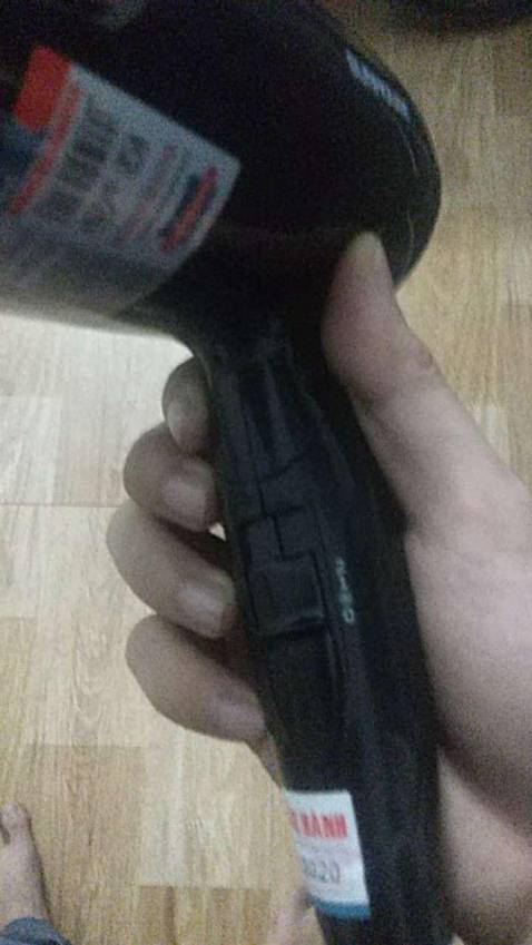 Máy sấy gia công chắc chắn, gập gọn được, sấy mạnh vừa đủ, có cả sấy mát. Rất ưng.