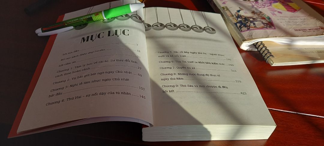 Là tác phẩm mang tính ng.cứu khoa học, khá súc tích, rõ ràng. Không biết bản English   mua ở đâu.
