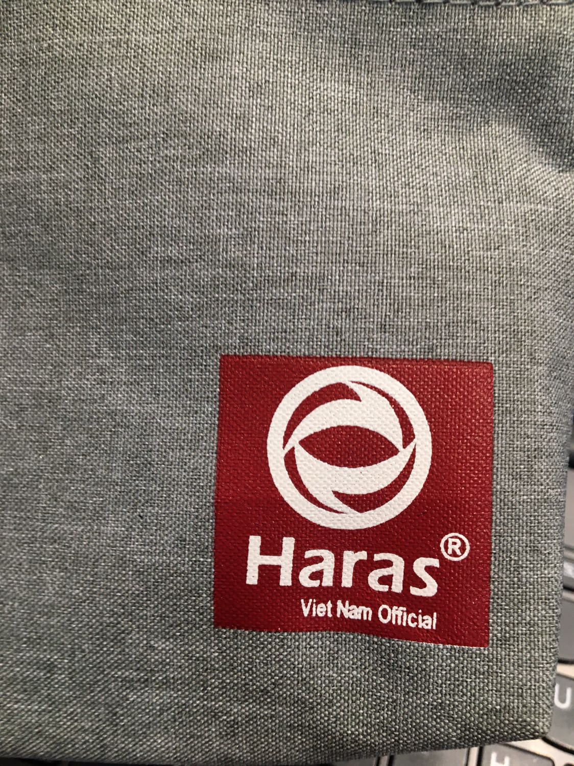 Hàng tốt, chắc chắn, màu sắc đẹp mắt. Tiki giao hàng nhanh và chuẩn. Shipper nhiệt tình, vui vẻ. Hàng tốt, chắc chắn, màu sắc đẹp mắt. Tiki giao hàng nhanh và chuẩn. Shipper nhiệt tình, vui vẻ.